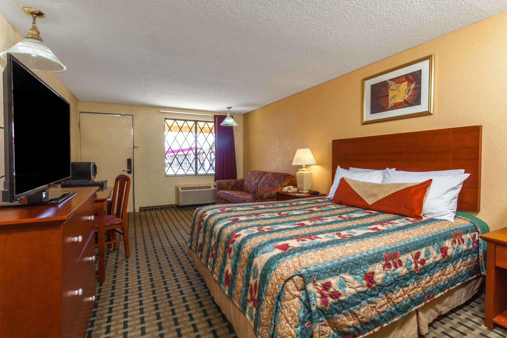 Knights Inn - Seymour Bagian luar foto